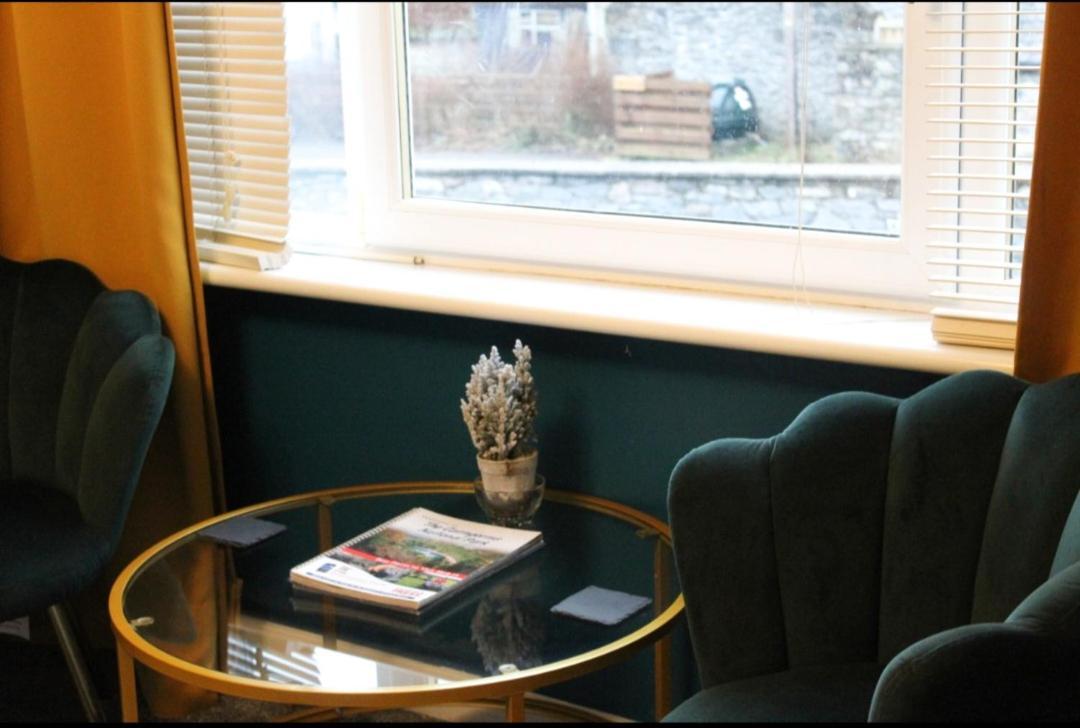 Argyle Guest House โทมินทูล ภายนอก รูปภาพ