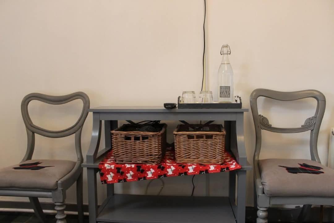 Argyle Guest House โทมินทูล ภายนอก รูปภาพ